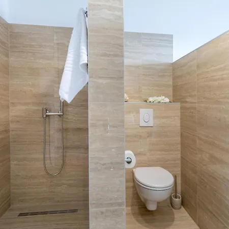 4 Bedroom Awesome In Komarna