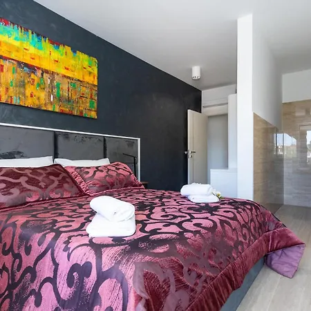 4 Bedroom Awesome In Casa de Férias