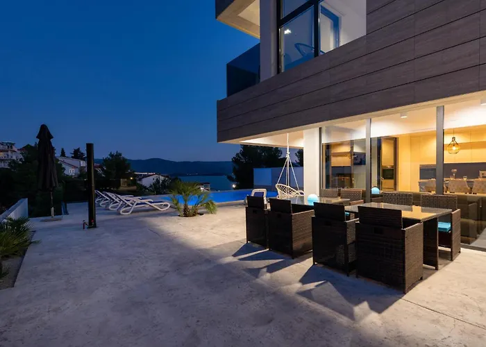 4 Bedroom Awesome In Сasa de vacaciones *