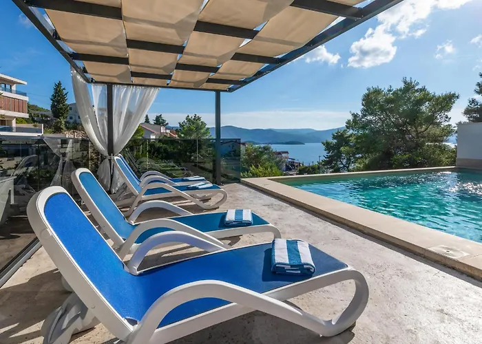 4 Bedroom Awesome In Сasa de vacaciones *